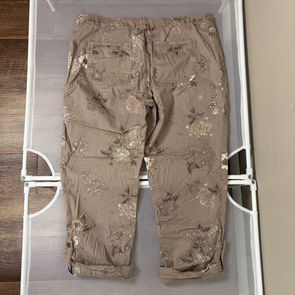 Democracy Flex-ellent Floral Cargo Pants Size 14 Khaki Tan Floral Boho Utility - Picture 11 of 16
